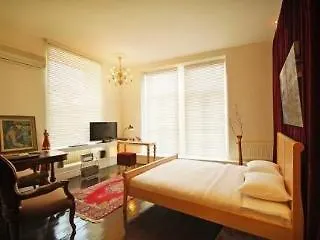 Iq Mis Apart Otel